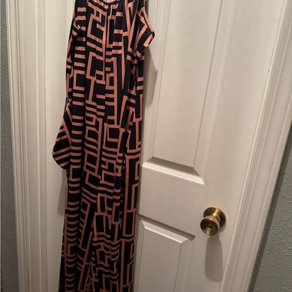 Geometric Patterned Jumpsuit - Picture 2 of 4